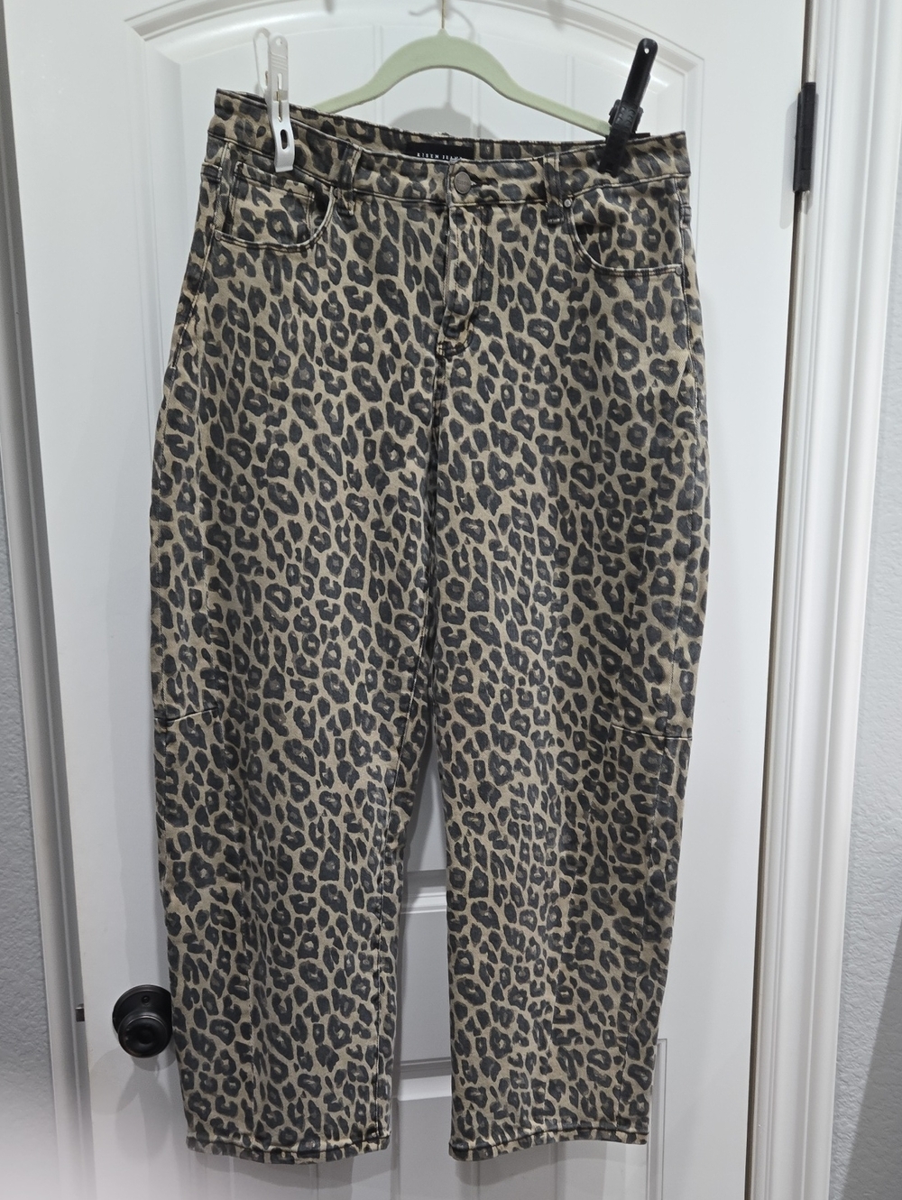 RISEN Leopard Print Barrel Women’s Jeans